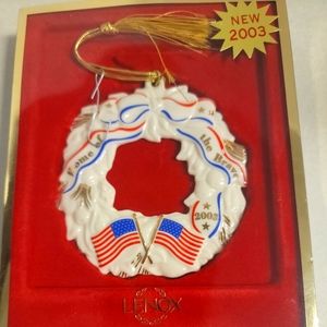 Lenox 2003 Patriotic Home of the Brave Porcelain Wreath Ornament in Box.